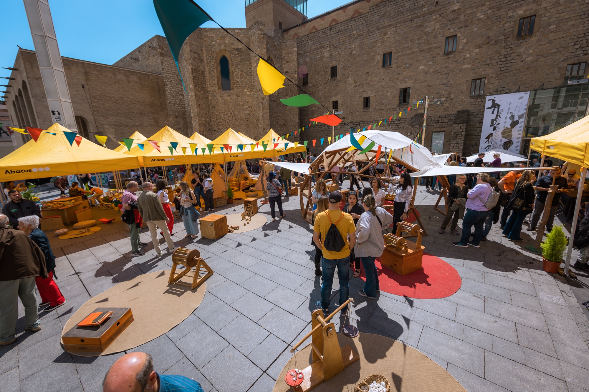 El primer Dia Abacus va tenir lloc al barri del Raval de Barcelona el 2024