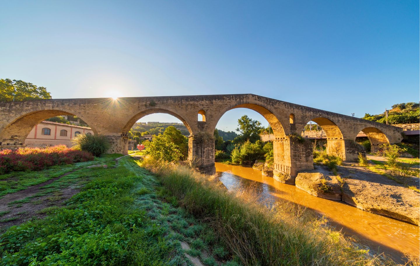 El riu Cardener al seu pas pel pont Nou a Manresa