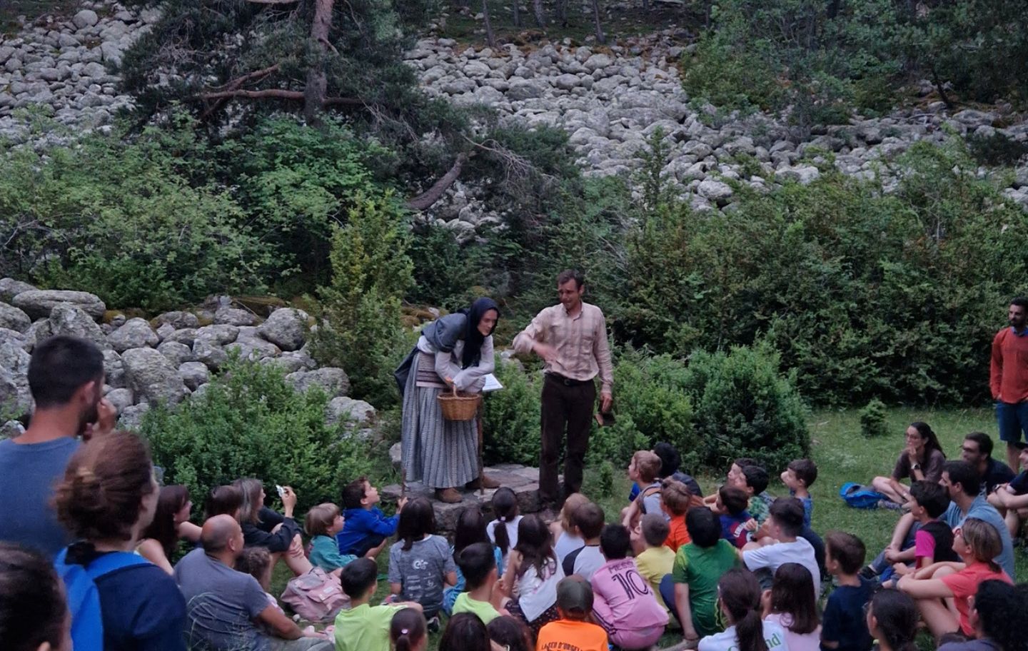 La Guàrdia d’Ares domina les Valls d’Aguilar amb l’encant silenciós dels pobles que encara guarden llegendes La Guàrdia d’Ares domina les Valls d’Aguilar amb l’encant silenciós dels pobles que encara guarden llegendes
