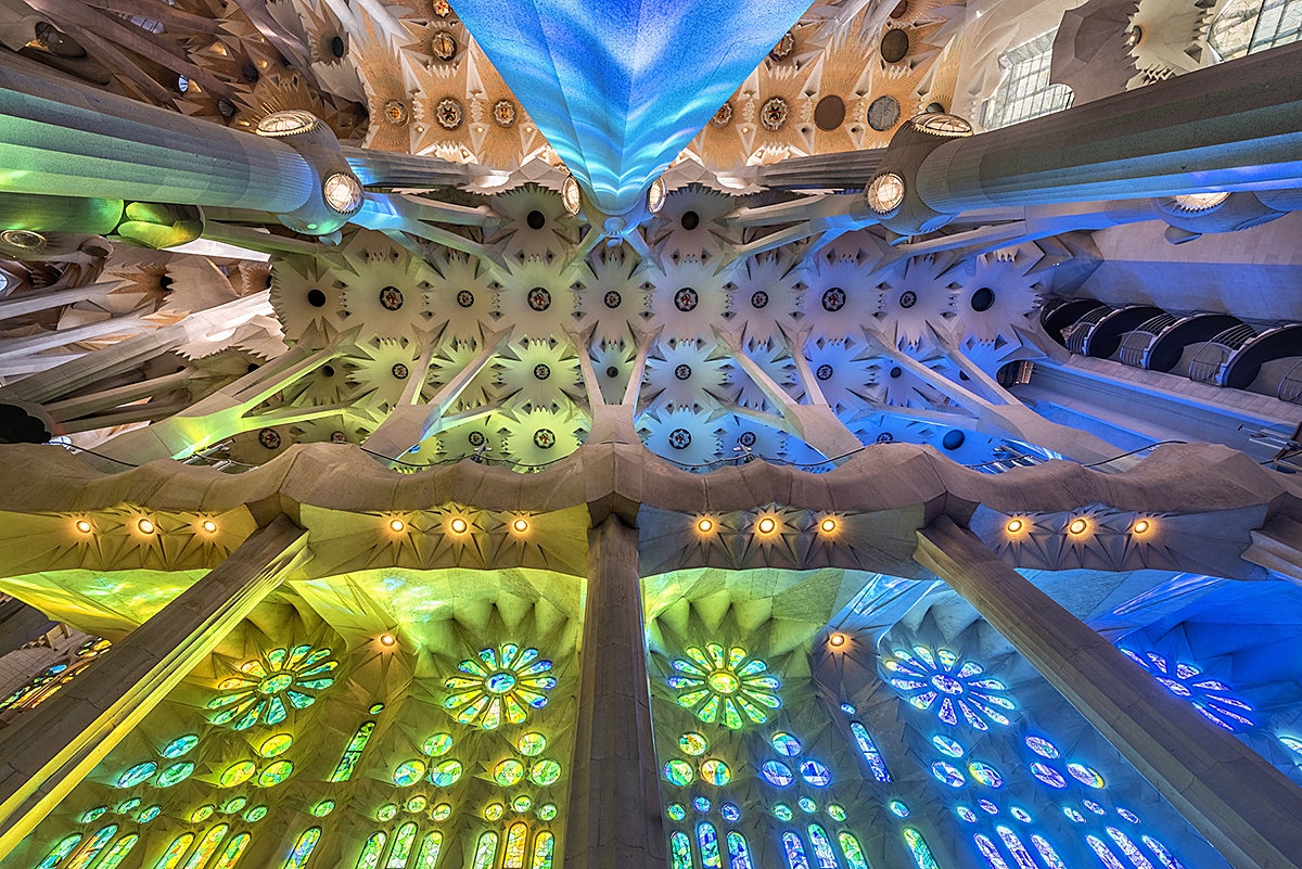 La nau central de la Sagrada Família, que acollirà l’espectacle 'Arrels  de llum'