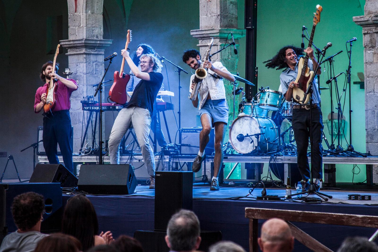El Festival Istiu permet gaudir de concerts a l'aire lliure